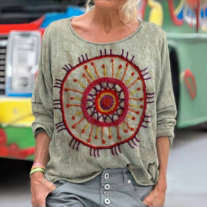 Bedruckte Bluse Im Vintage-Ethno-Stil
