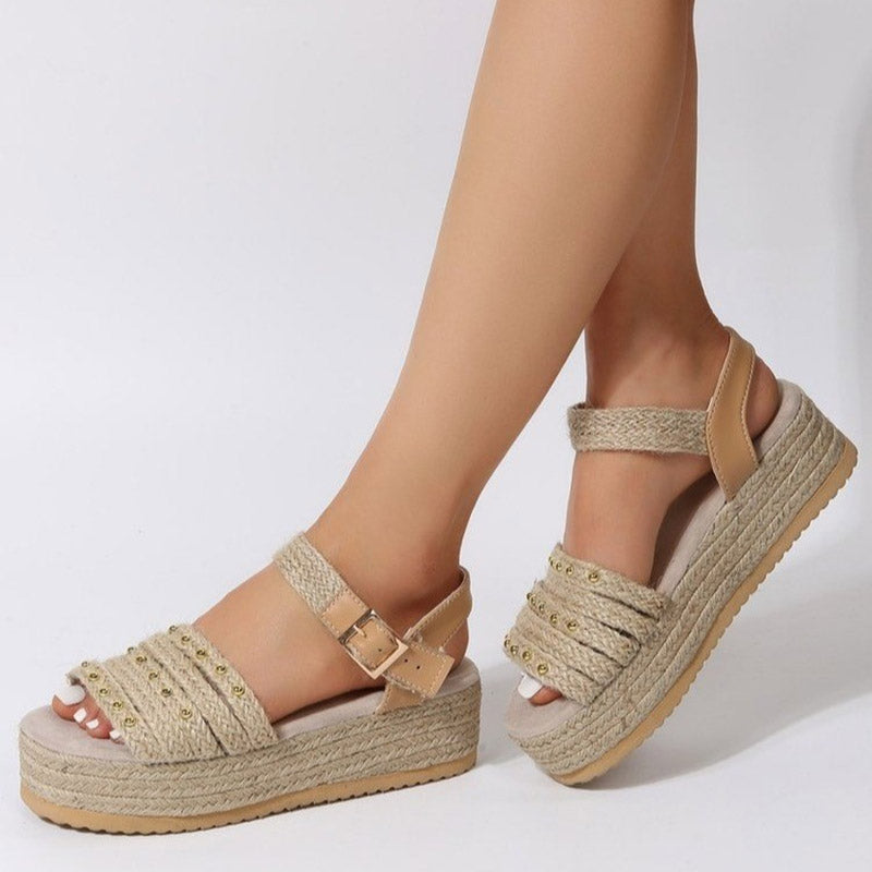 Uformelle Flatform Sandaler