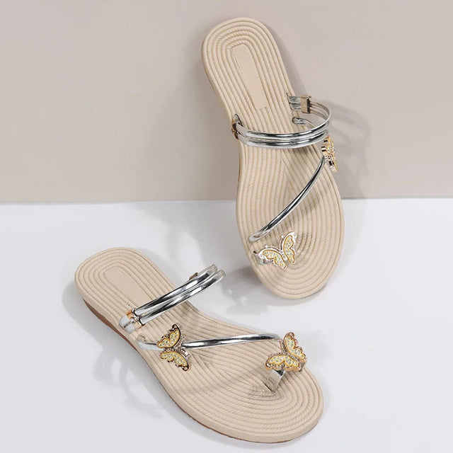 Lett Sommerlig Sandal Med Sommerfuglprint